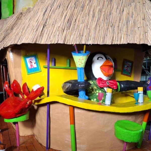 Pinguin is klaar voor zijn bardienst!